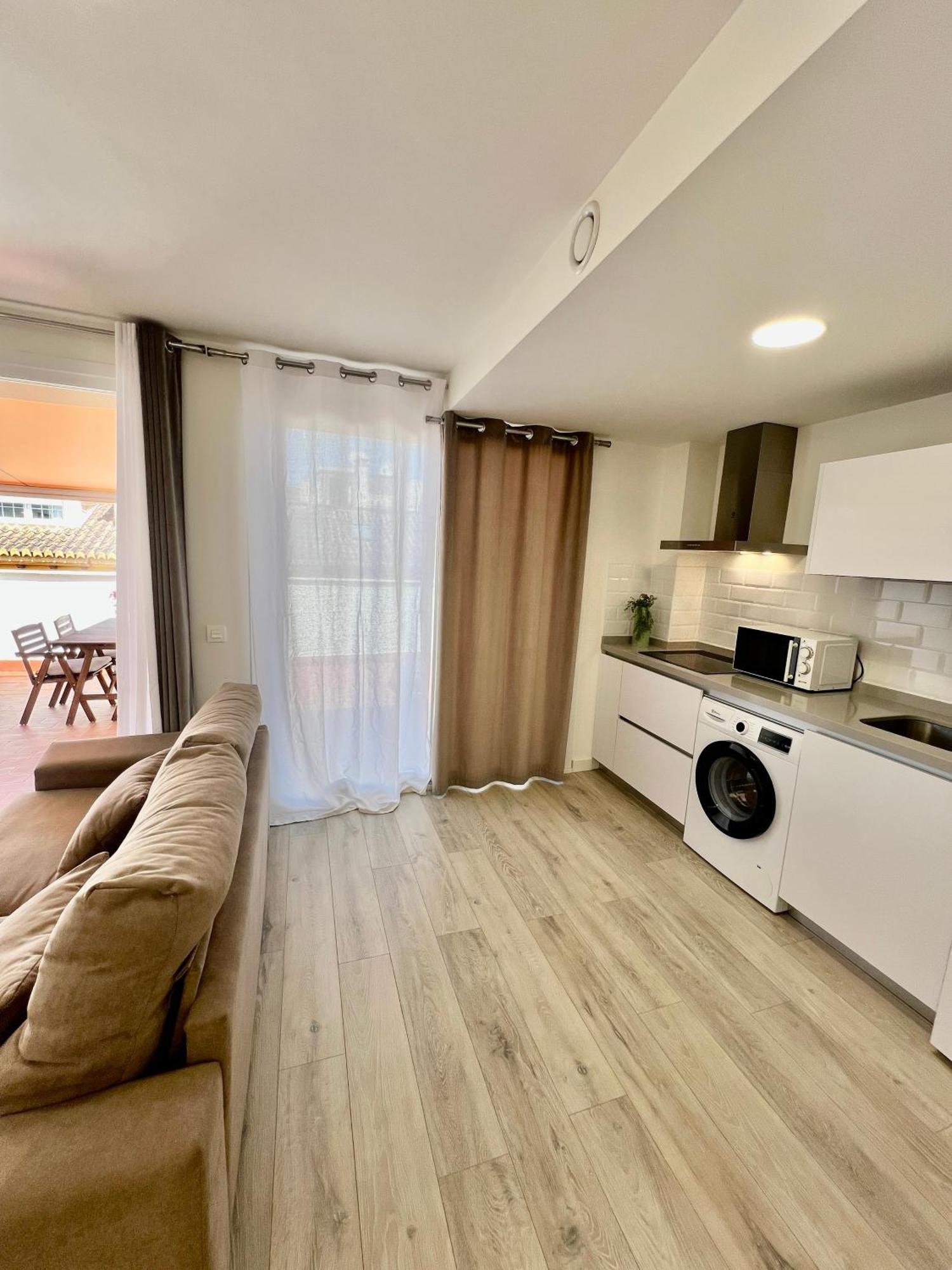 Apartamentos Rincon Del Mar 토레델마르 외부 사진