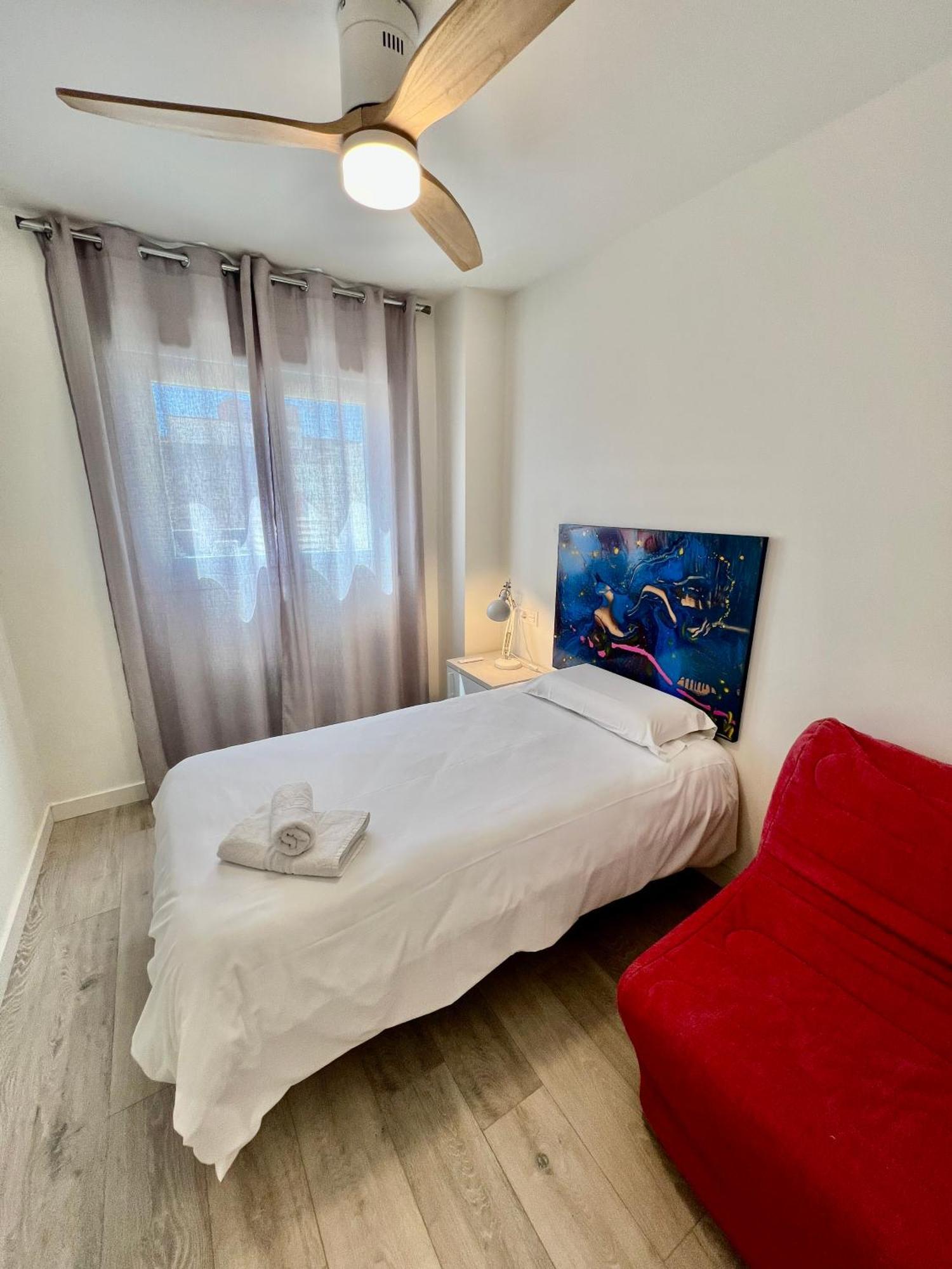 Apartamentos Rincon Del Mar 토레델마르 외부 사진