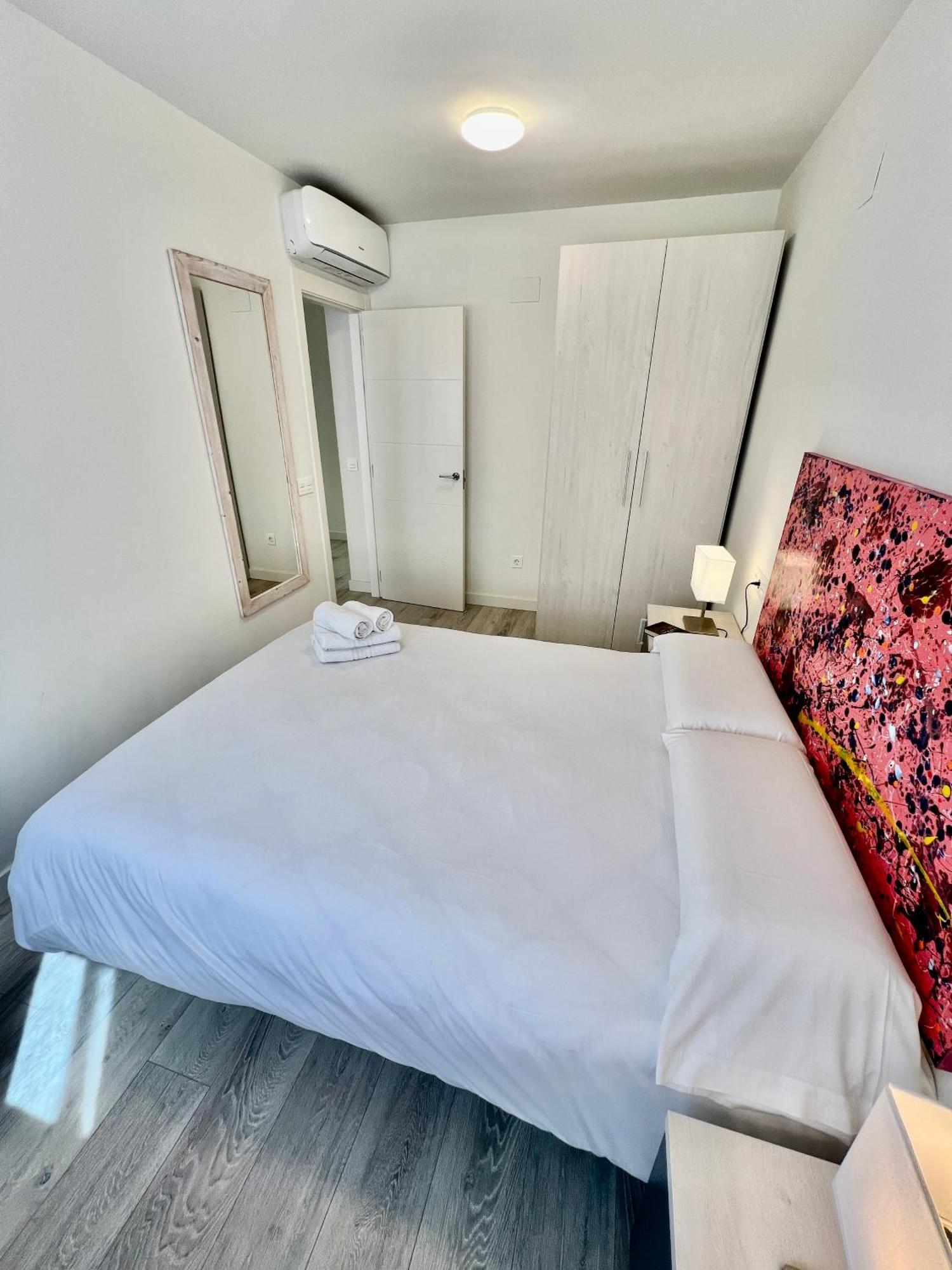 Apartamentos Rincon Del Mar 토레델마르 외부 사진