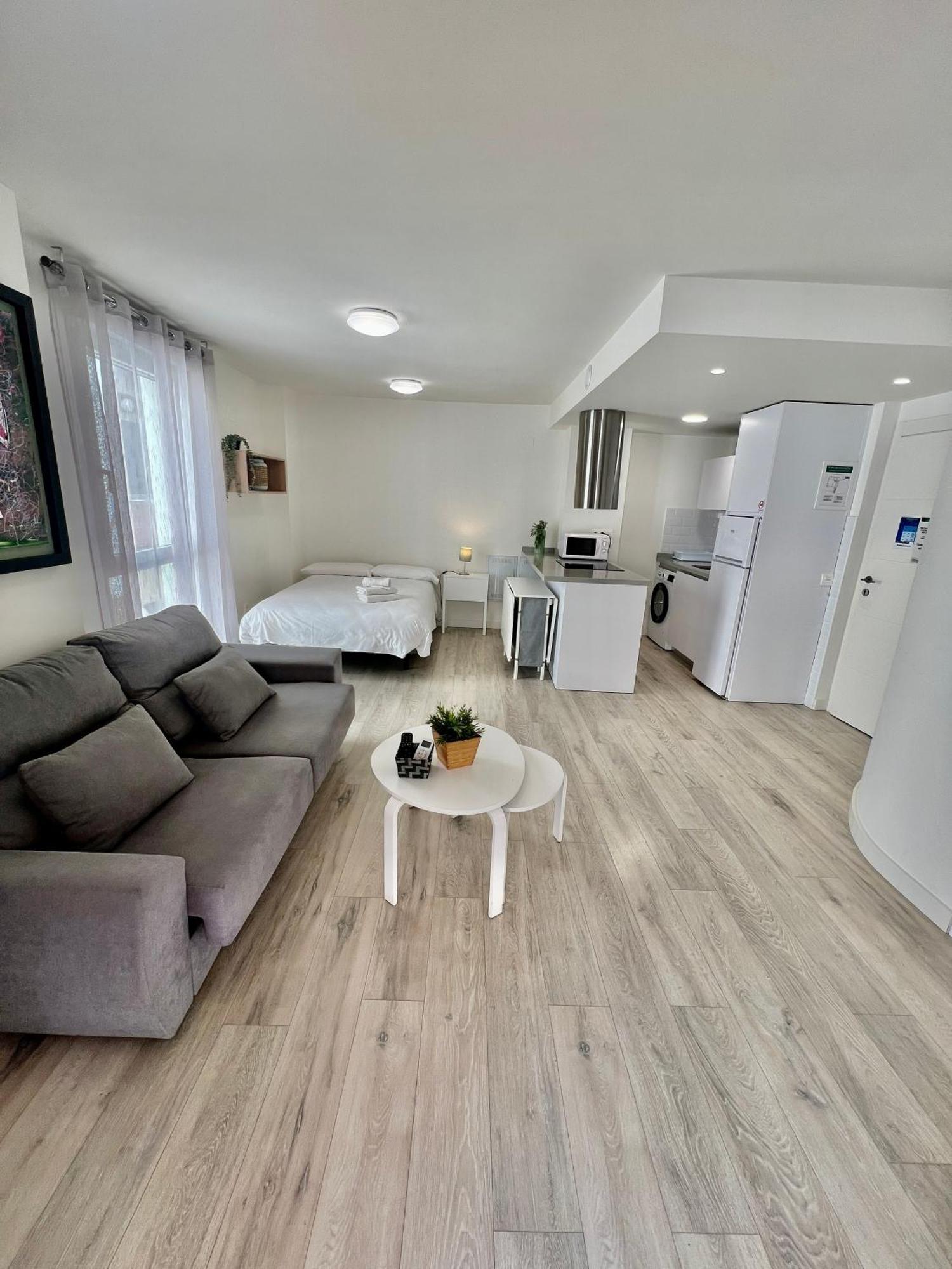 Apartamentos Rincon Del Mar 토레델마르 외부 사진
