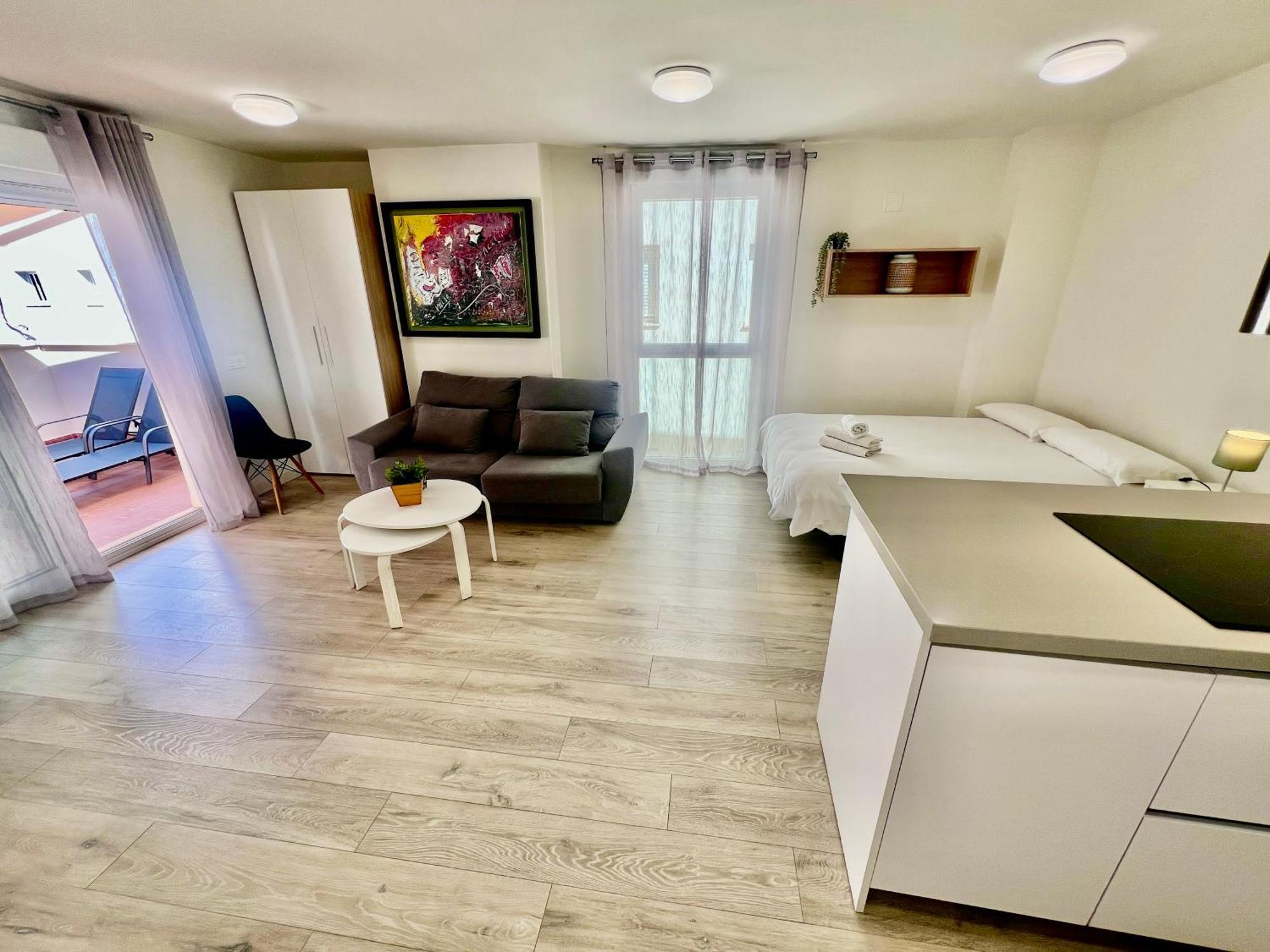 Apartamentos Rincon Del Mar 토레델마르 외부 사진